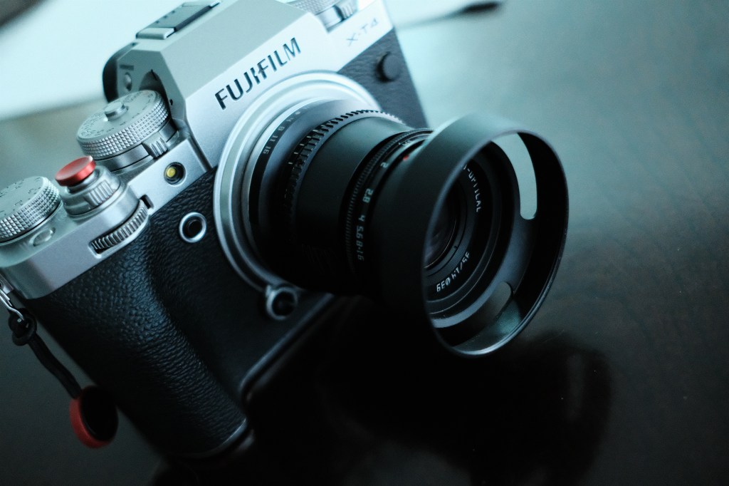 October 20, 2022 – Random Shots (Fujifilm X-T4 + TTartisan 35mm&nbsp;f1.4